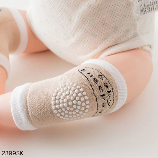 Baby Knee Pad Dot Design - Skin