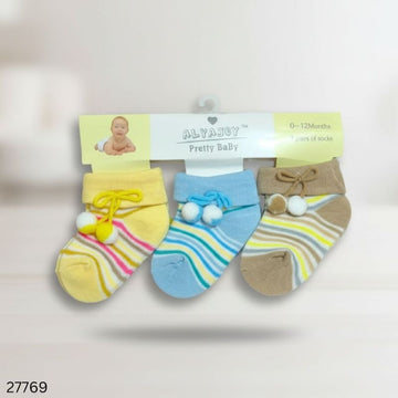 New Born Baby Socks & Cloth Shoes - Multicolour